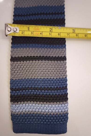 Knit tie - Picture 2 of 3